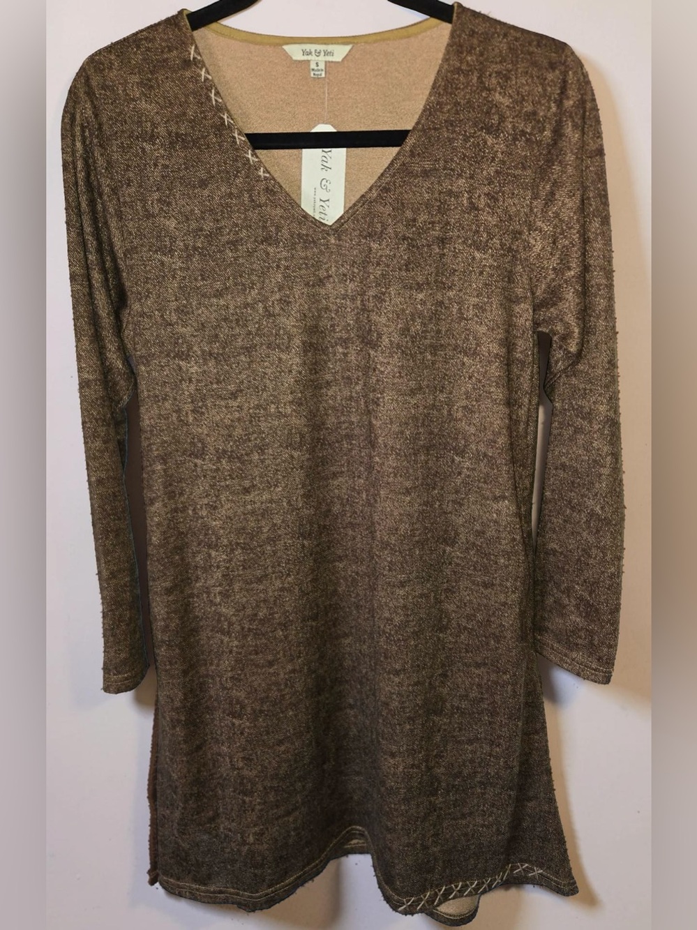Yak & Yeti Long Sleeve V-Neck Tunic/Dress Size Small NWT